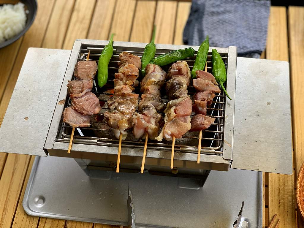 Mt Sumi マウントスミ パーフェクトグリルミニ ちょっとだけ炭焼き調理したい時にはベストなサイズでコスパよしでした Mnkk Camp N Roll